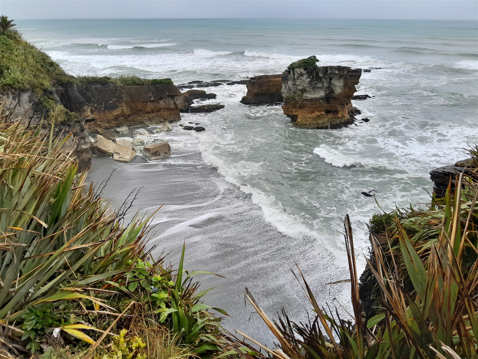 West Coast ~ Tuesday, 10 March